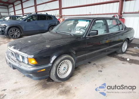 1993 BMW 750 Il Automatic z USA, uszkodzony, nr VIN WBAGC8327PDC81492